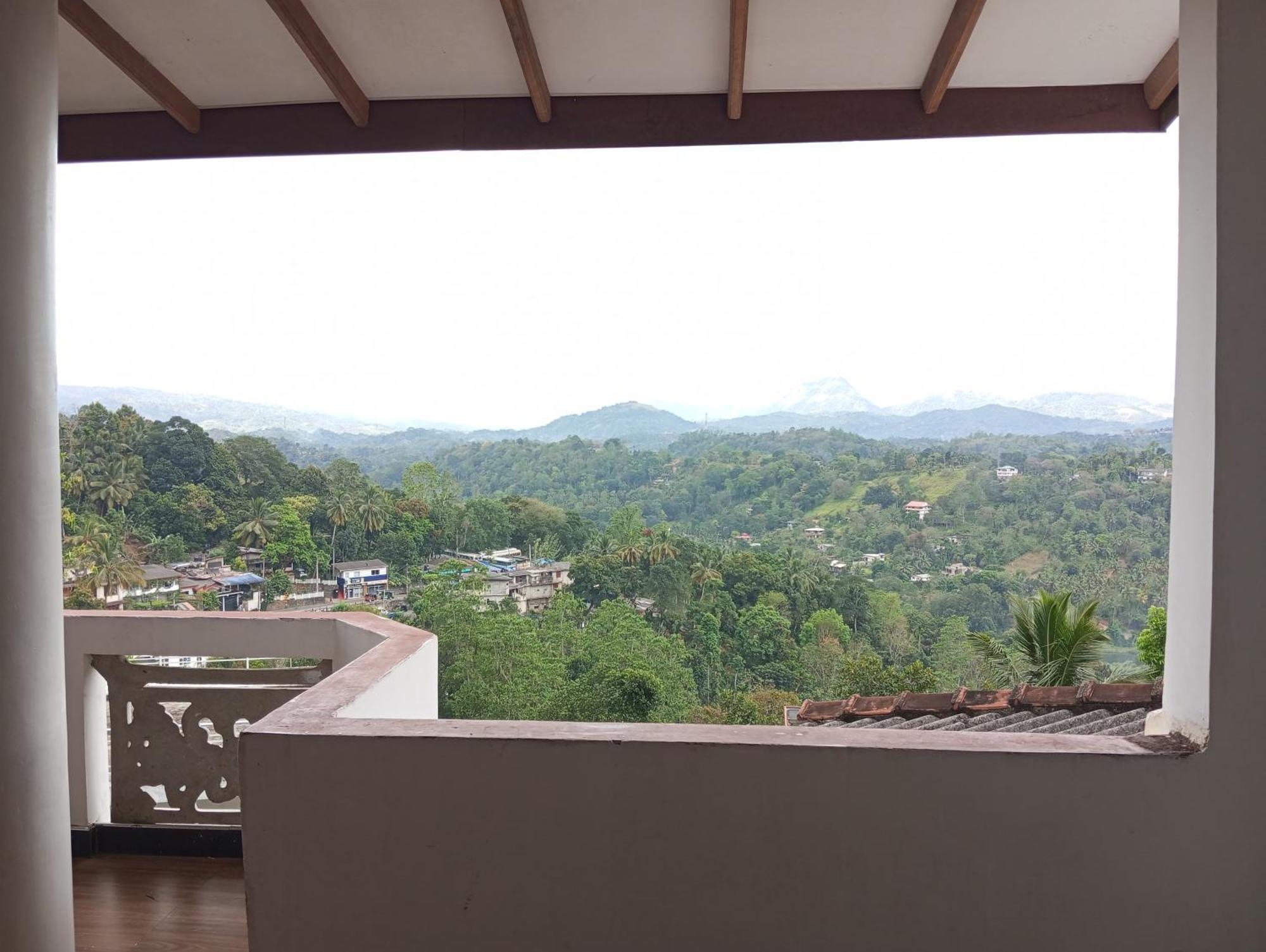 Mountain Bliss Villa Peradeniya Phòng bức ảnh